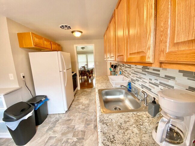 Foto del edificio - 3698 Washington Blvd