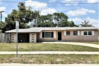 Building Photo - 610 Zinnia Dr