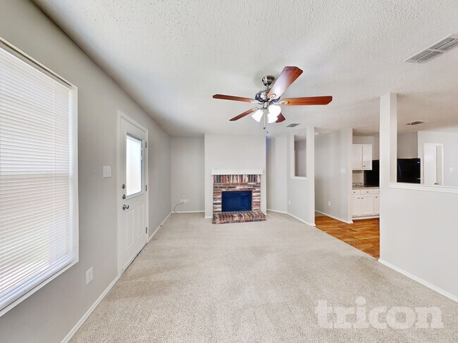 Building Photo - 3032 Cesareo Dr