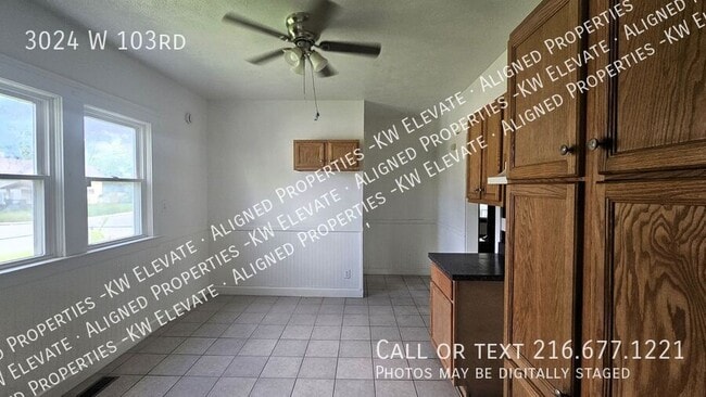 Building Photo - 3024 W 103rd St