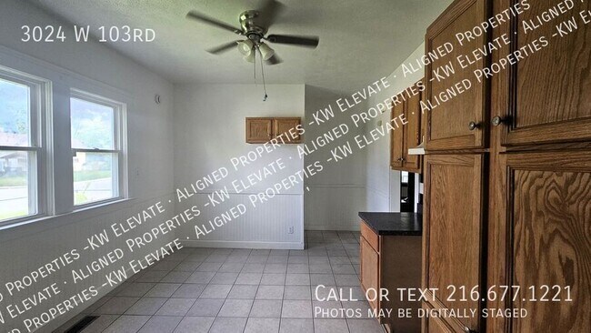 Foto del edificio - 3024 W 103rd St
