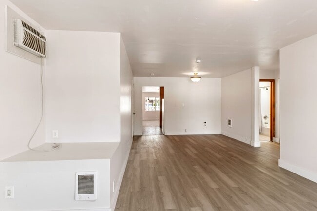 Building Photo - Chavez 426 Basin St NW 1 Unit + 1 Com