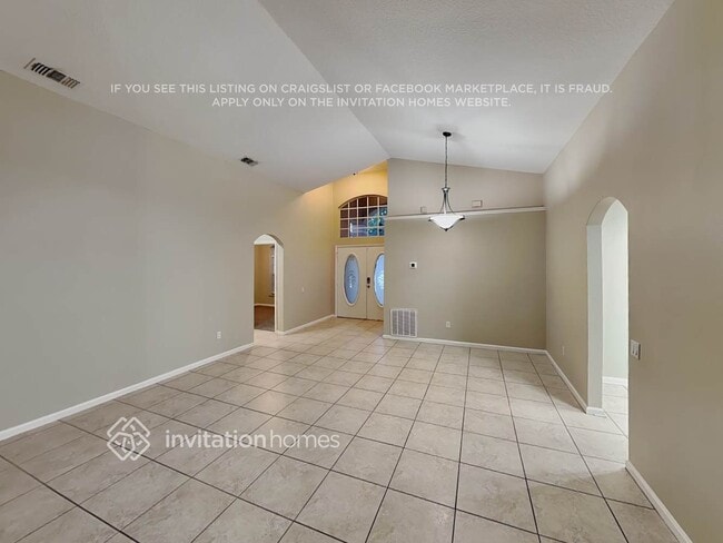 Foto del edificio - 33 Valleywood Dr