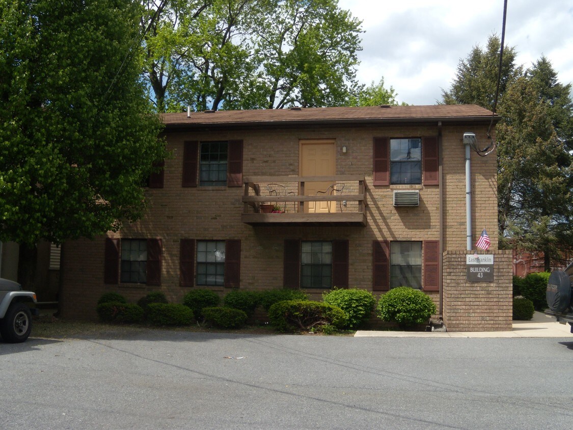 Foto del edificio - Franklin-Walnut Apartments