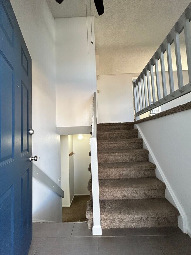 Foto del edificio - Completely Remodeled Home for Rent in Northwest Longmont