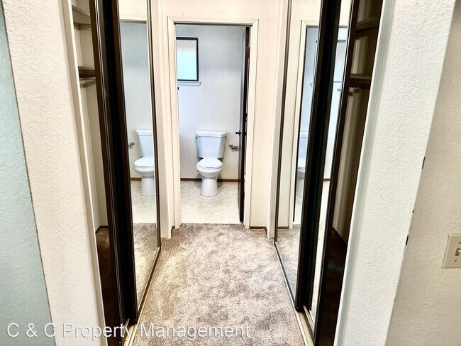 Building Photo - 2 br, 2 bath House - 5412 Elsinore Way