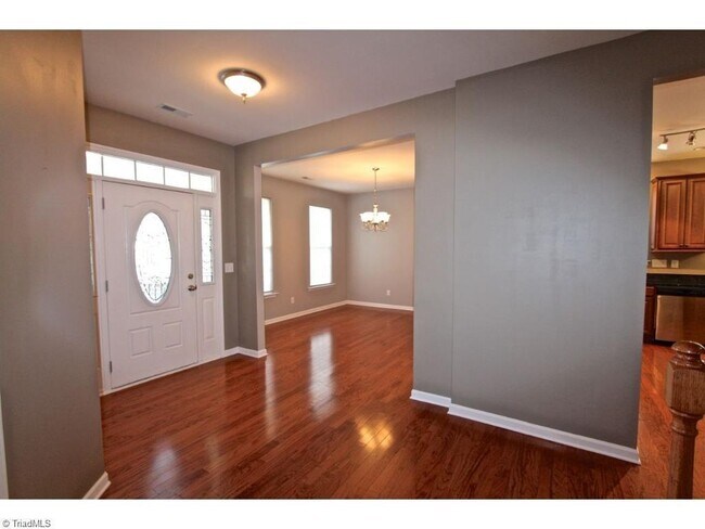 Foto del edificio - 4 Bedroom, 3 Bath Home for Rent in Kinderton