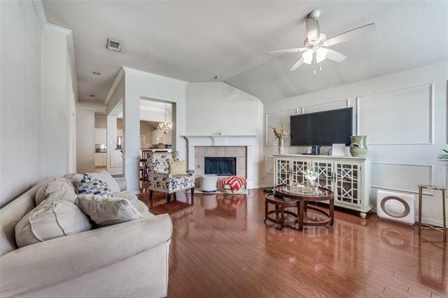 Building Photo - 402 Horse Shoe Dr