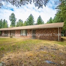 Building Photo - 8511 116 St E