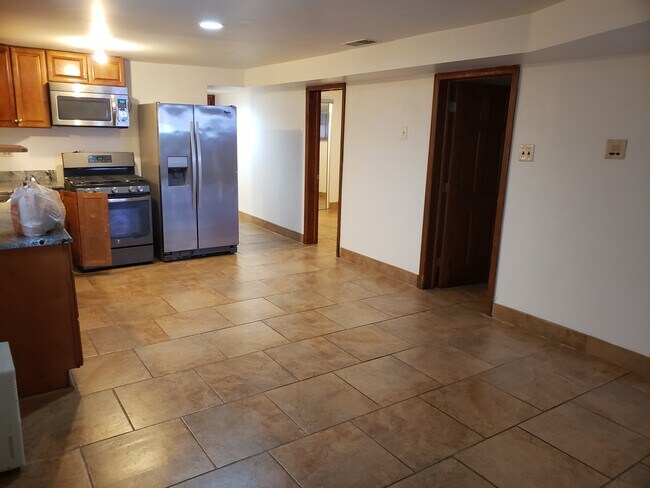 Photo - 2443 N Newcastle Ave Apartments