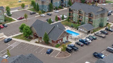 Building Photo - 300 Boulder Falls Dr