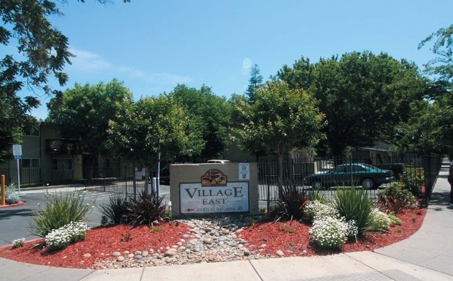 Village East Apartments Stockton Ca Home California Stockton Village East Apartments Primary Photo