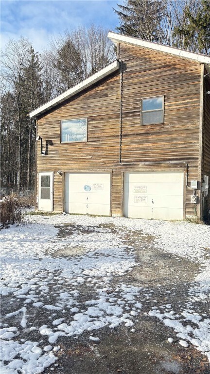 Primary Photo - 240 Speed Hill Rd