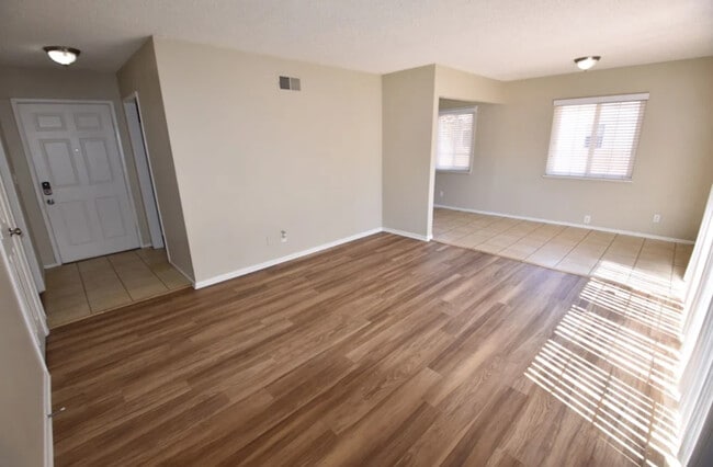 Building Photo - 8091 Linares Ave
