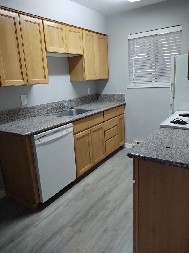 Kitchen_1 - 13485 SW 17th St