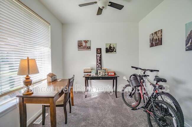 Foto del edificio - 6405 NE 87th Ave