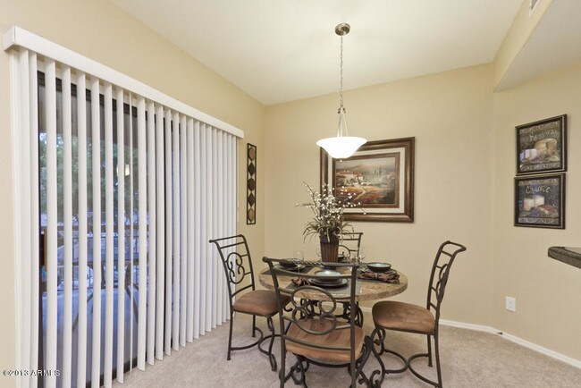 Foto del edificio - 9151 W Greenway Rd