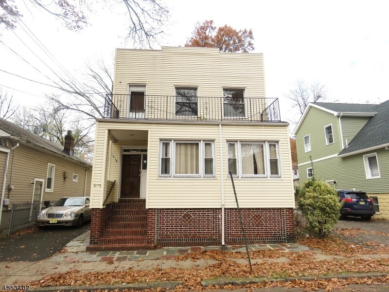 Primary Photo - 1438 Franklin St