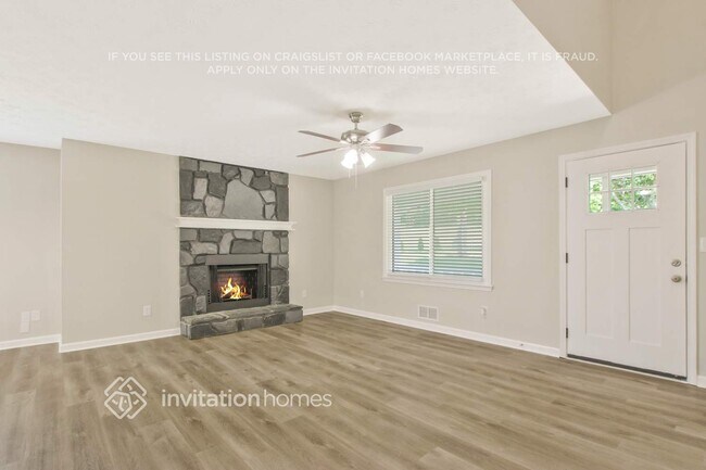 Foto del edificio - 64 Stacey Dr