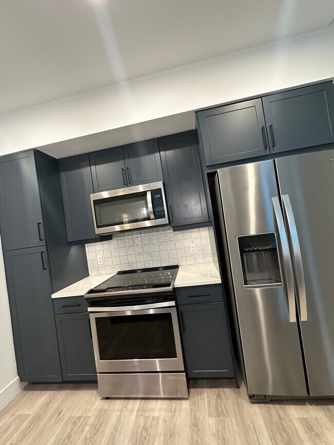 Foto del edificio - 79 NW 31st St