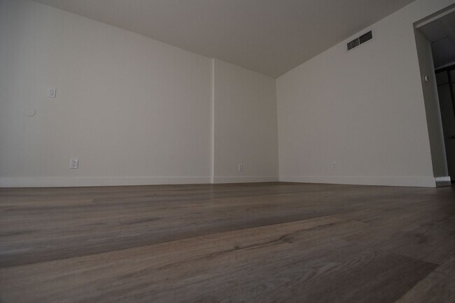 Building Photo - 22710 8th