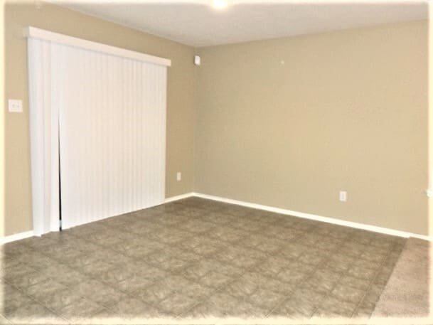 Building Photo - 215 Remington Harbor Court