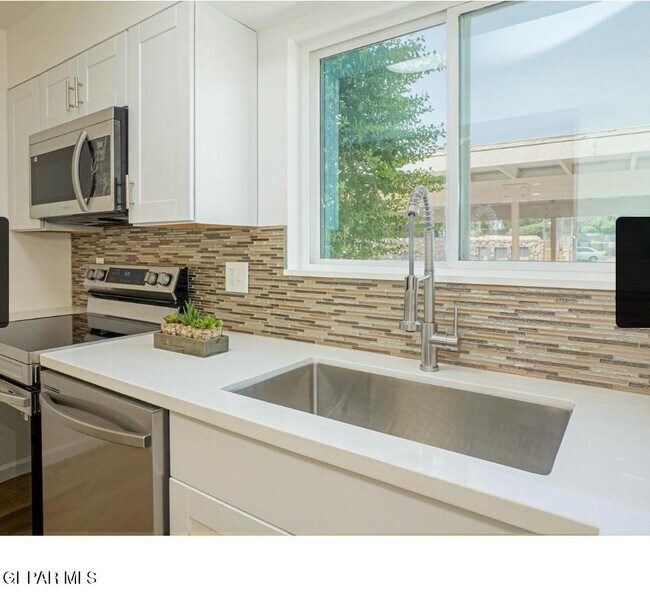 Building Photo - 4141 Westcity Ct