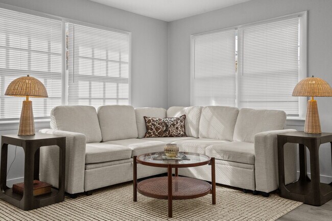 Foto del edificio - 149 E Main St