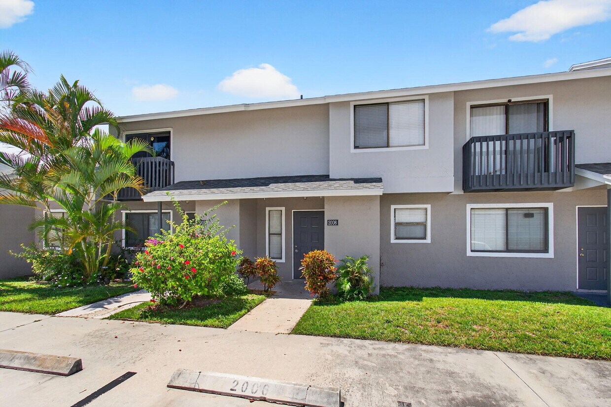Primary Photo - 2006 Wharf Ln
