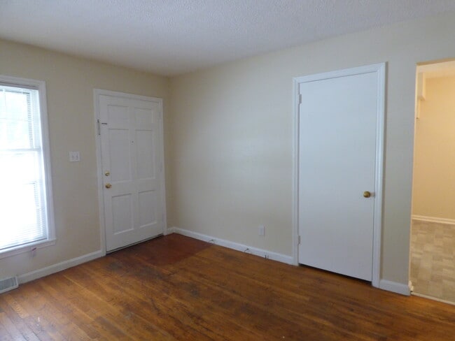 Photo - ORR731/733 Apartment