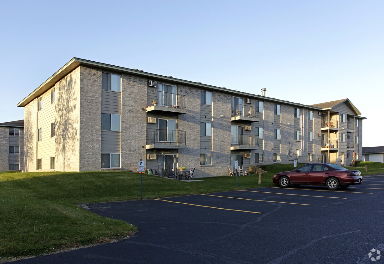 Primary Photo - Geneva Place Apartments