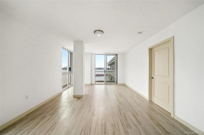 Foto del edificio - 109-09 15th Ave