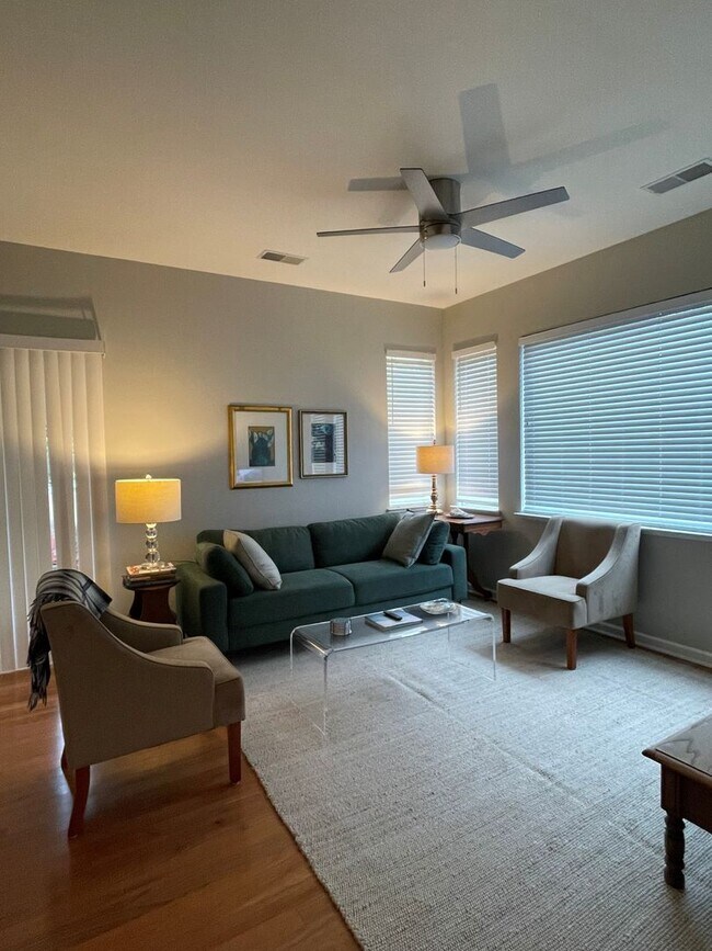 Foto del edificio - Welcome to Suncity 55+ Community