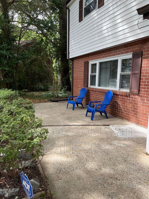Building Photo - 552 Hornell Ln