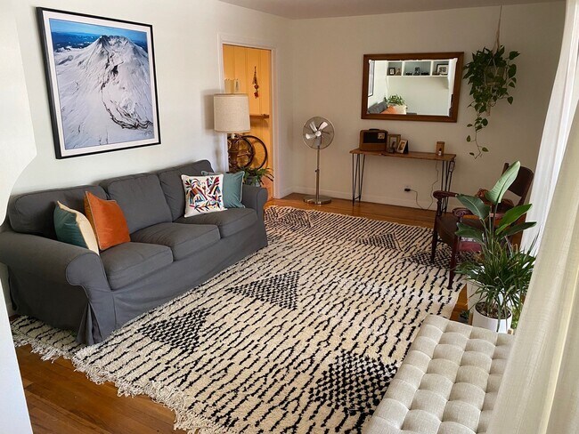 Foto del edificio - 1609 Pin Oak Dr