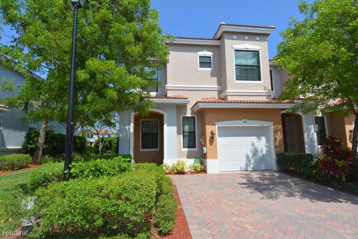 Primary Photo - 129 Gramercy Square Dr