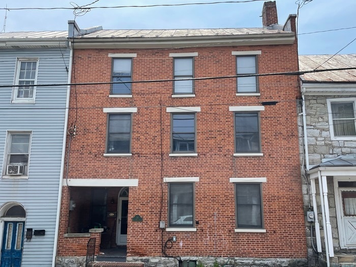 30 E Main St, Newville, PA 17241 House Rental in Newville, PA