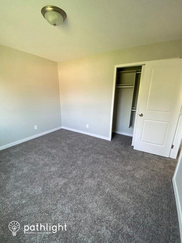 Building Photo - 2518 E Caramillo St