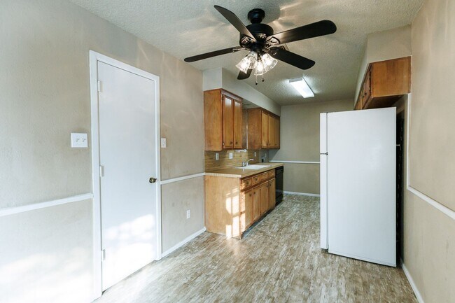 Foto del edificio - 6102 37th St