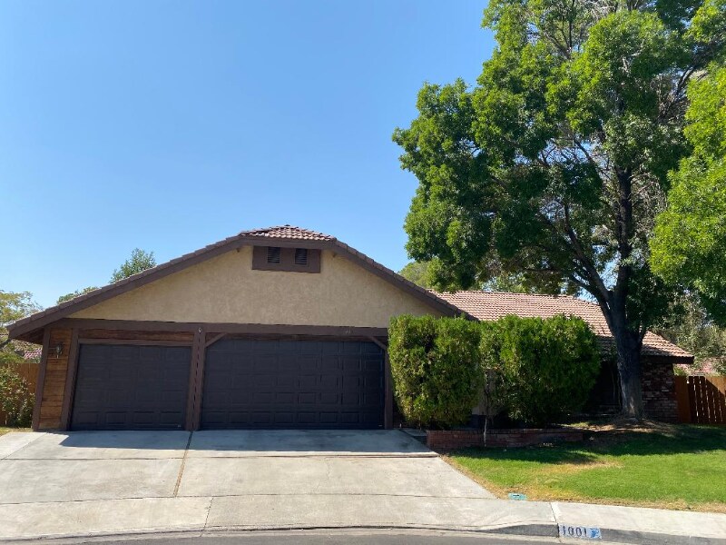 Foto principal - 1001 Meadowview Ln