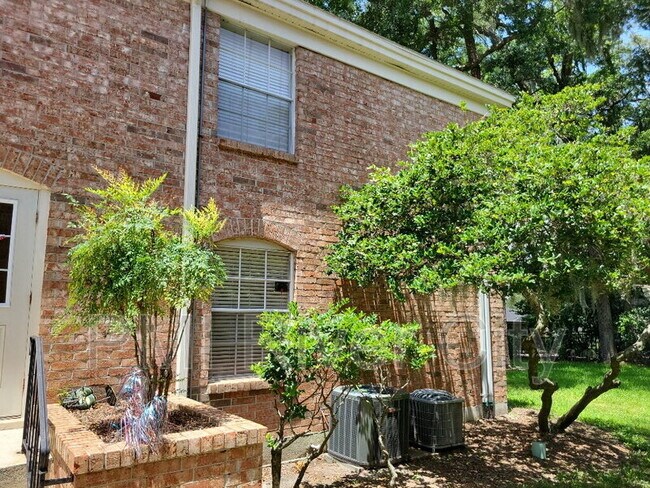 Building Photo - 5201 Atlantic Blvd