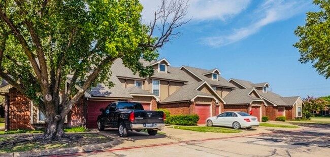 Photo - 3926 Wymess Dr Townhome