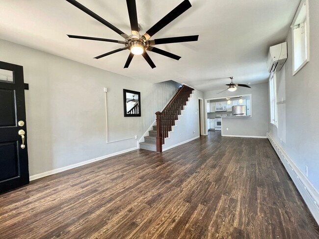 Foto del edificio - Huge Conshohocken 3 Bedroom Townhome Avail...