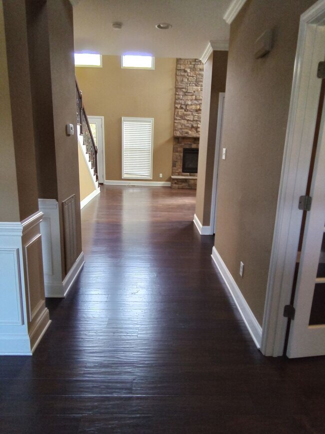 Foto del edificio - Knoxville 37932 - 4 bedroom 2 bath - conta...