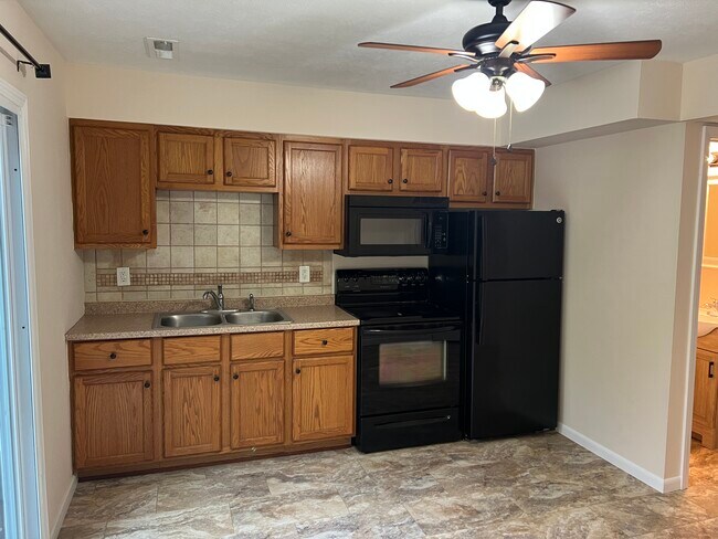 Foto del edificio - 405 W Collinsville Rd