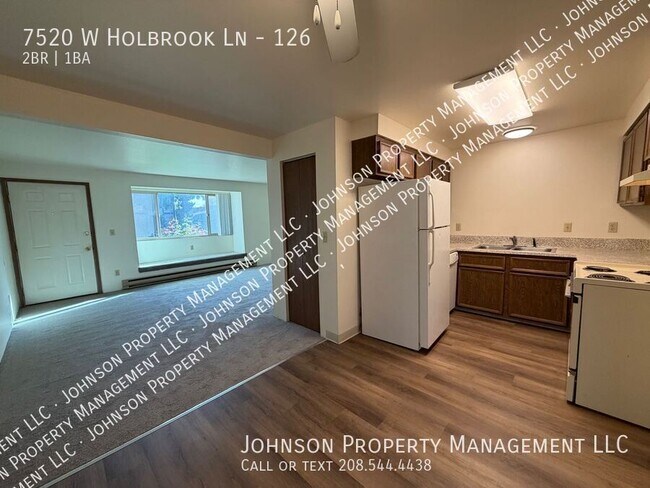 Foto del edificio - 7520 W Holbrook Ln