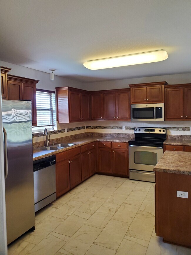 Building Photo - 1744 Bay Pine Cir