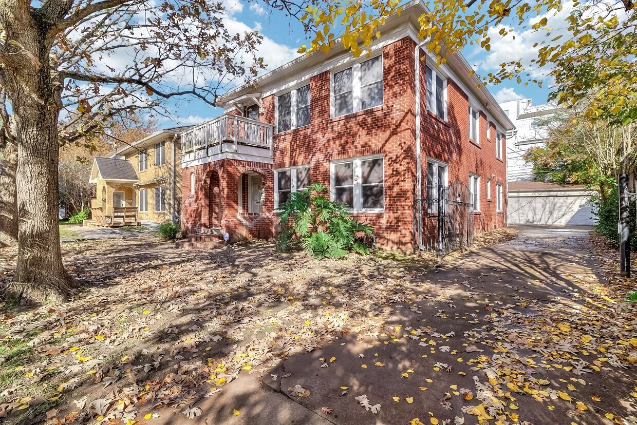Foto principal - 1810 W Main St