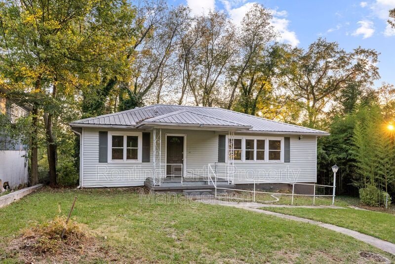 Primary Photo - 712 84th St S