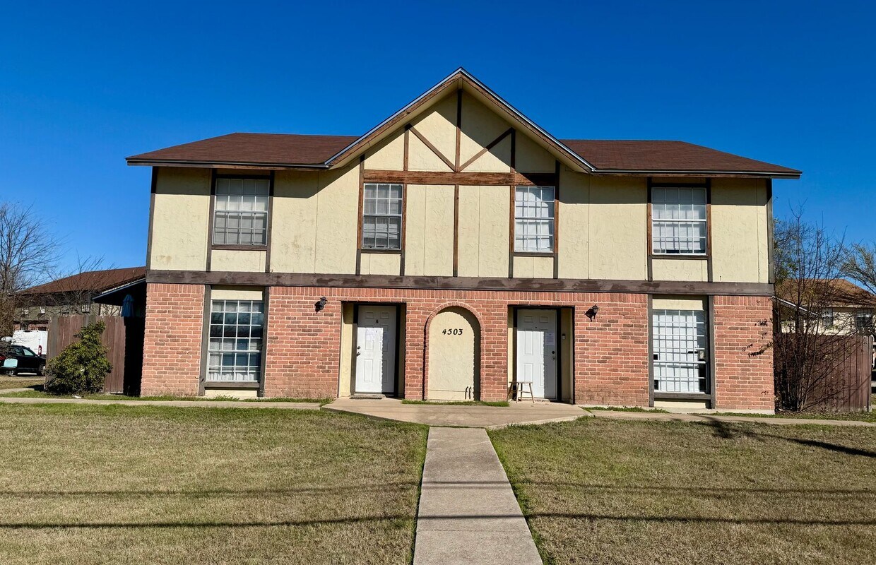 Foto del edificio - 4503 Westcliff Rd